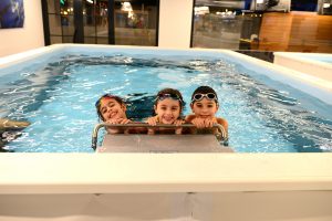 Çocuklar için Yüzme Dersleri – Yüzme Okulu – Yüzme Eğitimi